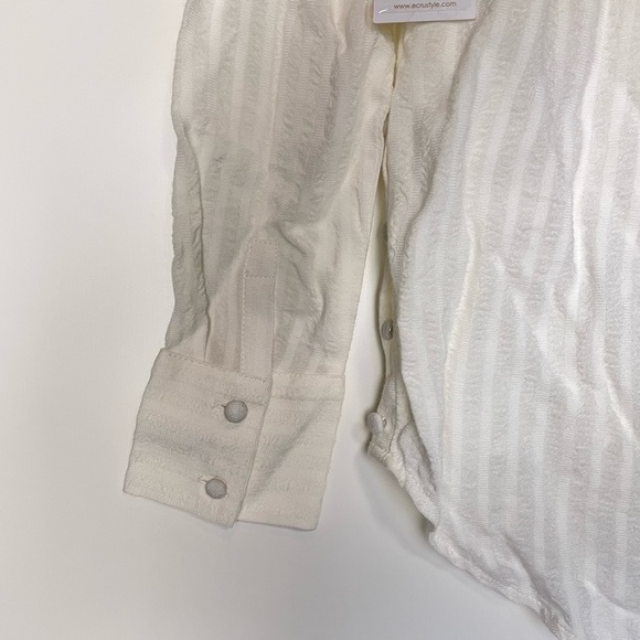 ECRU MARA SHIRT W/ SIDE BUTTON DETAILING IN IVORY - NWT! - Picture 6 of 8